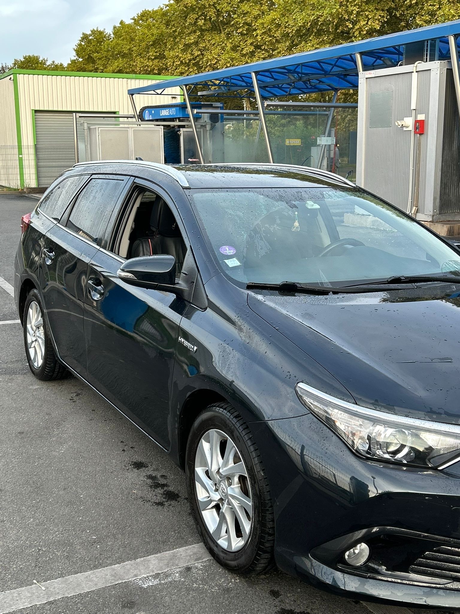 Toyota auris
