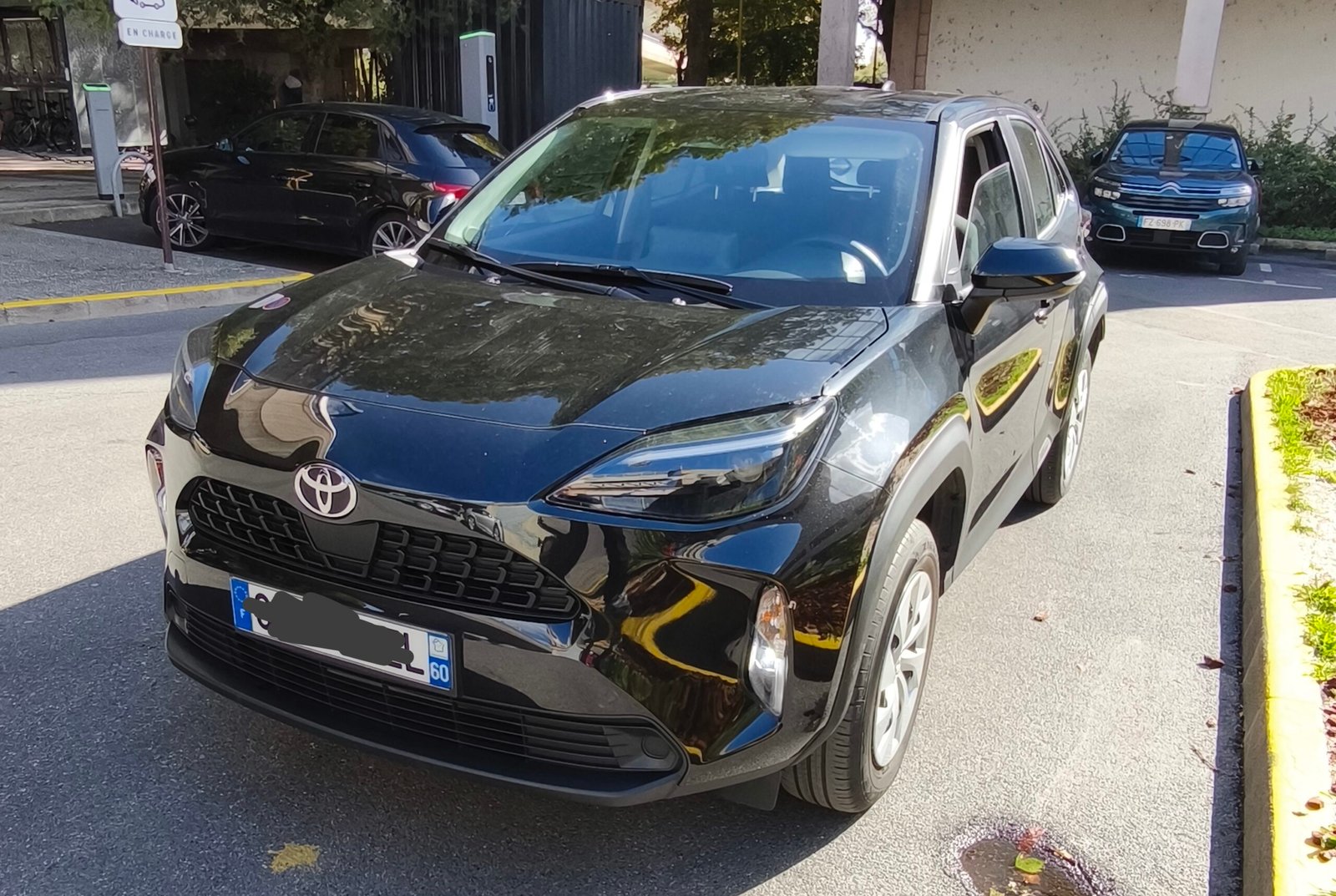 Location Toyota Yaris Cross 2025